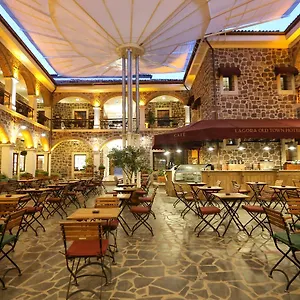 L'agora Old Town & Bazaar 3* İzmir