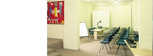Baran Residence Airport Istanbul 3*,